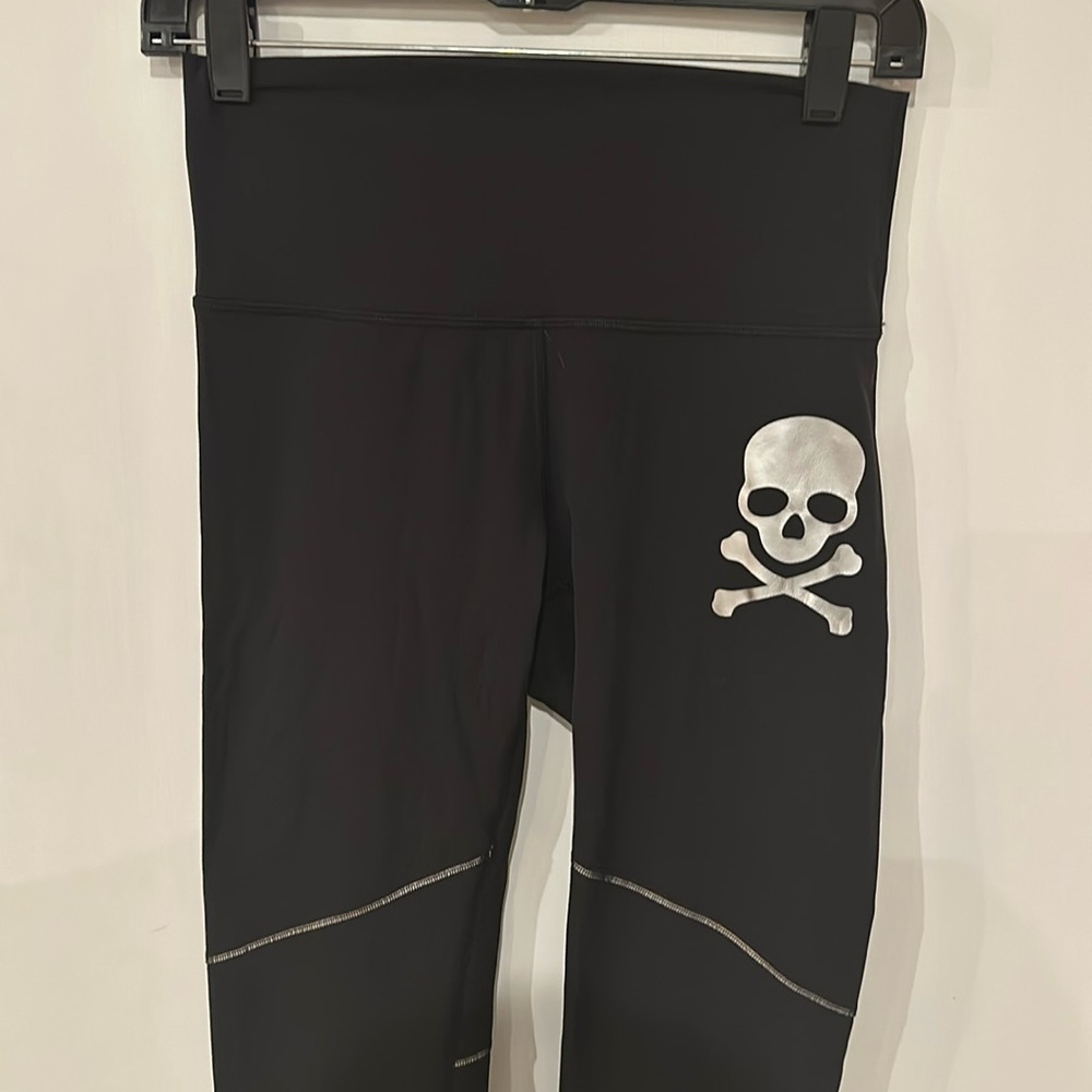 Lululemon Soulcycle Black with Silver Trim Leggings